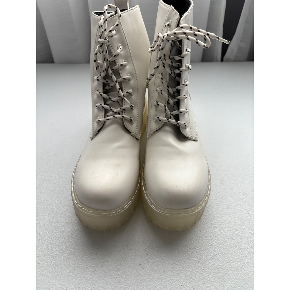 Olivia Miller White Lace‎ Up Platform Combat Boots Women Size 8.5 Clear Sole